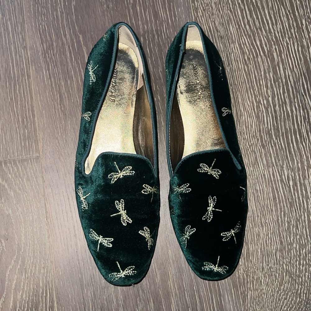 Ann Taylor Blanche Dragonfly Velvet Loafer size 7